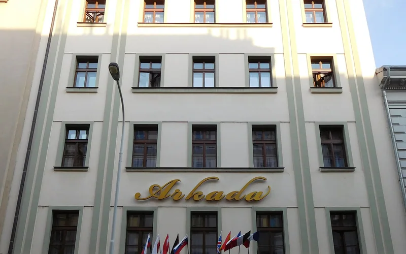 Arkada