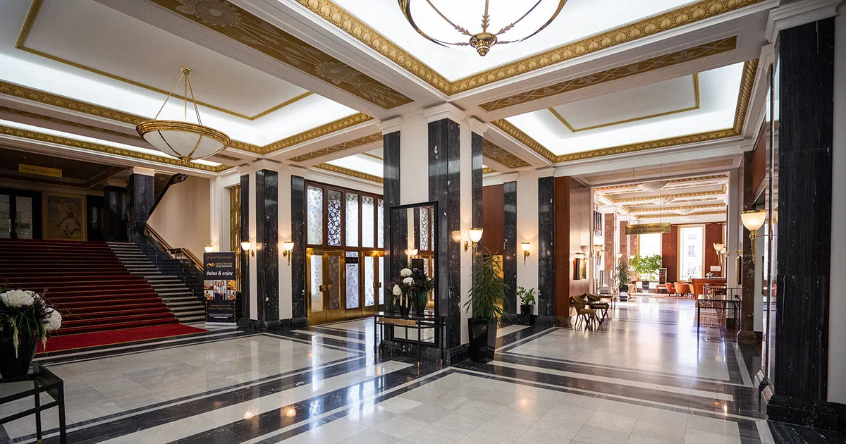 Hotel International