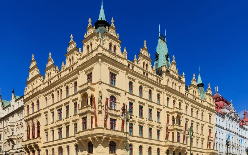 Hotel Kings Court