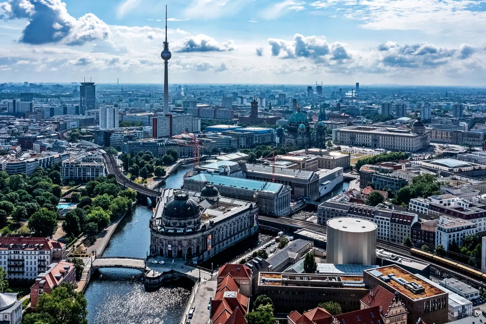 Berlín — cíl transferu z letiště Praha