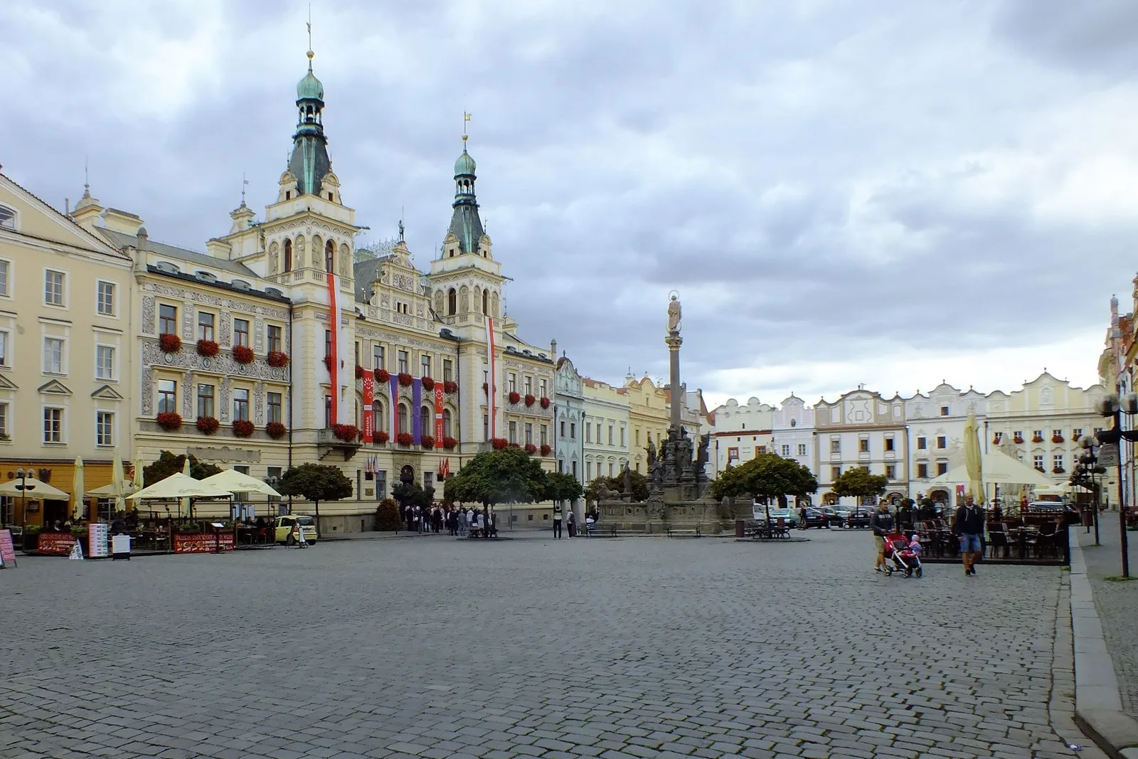 Pardubice — cíl transferu z letiště Praha